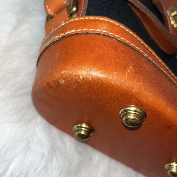 VINTAGE classic black pebbled leather Dooney Bourke Calvary spectator bag large - Picture 11 of 17